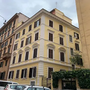 A Casa Di Vera - Vaticano , Roma Italia